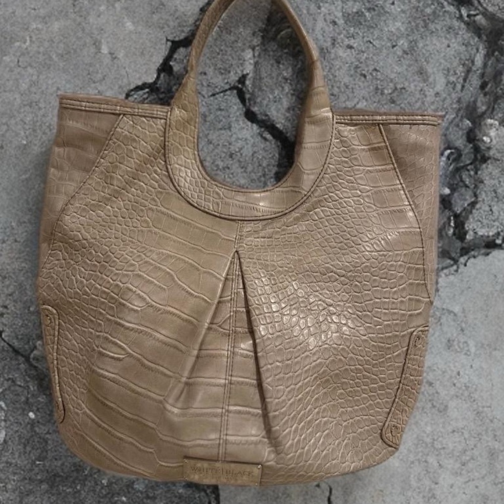 WHBM Faux Leather Hobo Tote Handbag Reptile Embossed Print Texture Cream/Ivory